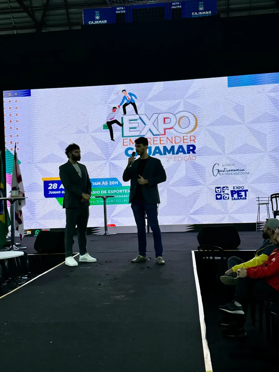 Fábio palestrando na Expo Empreender Cajamar